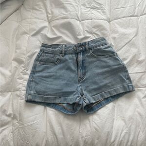 PacSun Light Blue Denim Mom Shorts Size 23